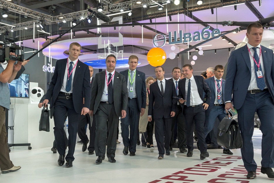 innoprom-2015-medvedev2
